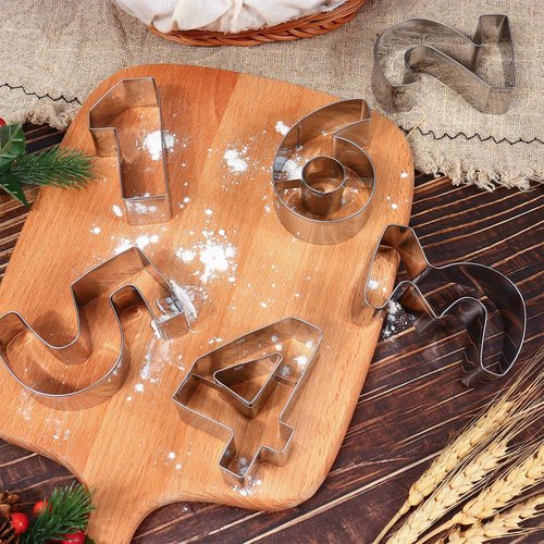 9 PCS Number Cookie Cutters Set, 3 Inches 0-8(6 Reverses to 9) Stainless Steel Cookie Cutters, Numbers Shaped Cake Decorating Tools for Home Baking, Party Favors (Number)