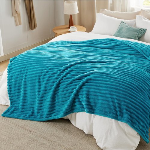 Bedsure GentleSoft Teal California King Blanket - Cozy Soft Fleece Throw for Women, 102x96 Inches