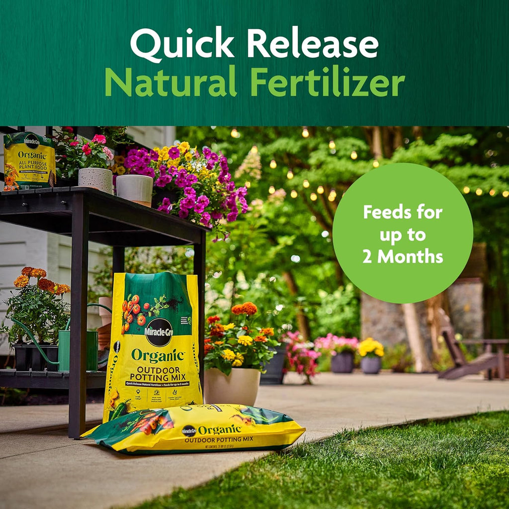 Miracle-Gro Organic Outdoor Potting Mix - Quick-Release Fertilizer for Container Plants | 16 Qt.