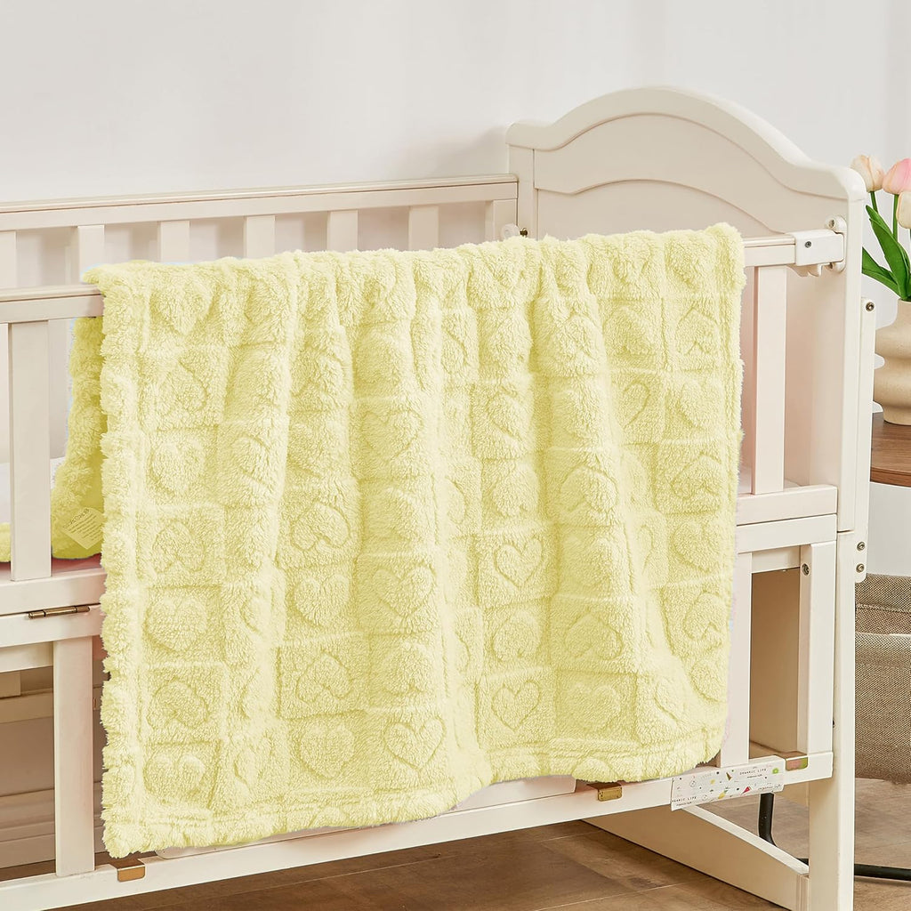 Yurhap Fleece Baby Blanket - Ultra Soft Heart Checkered Design | Cozy 30” x 40” Infant Blanket (Yellow)