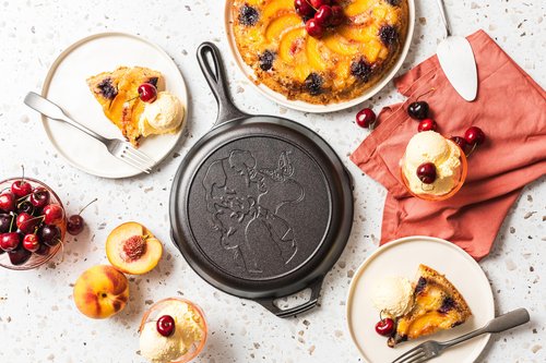 Lodge 10.25 Inch Dolly Parton Pre-Seasoned Cast Iron Stamped Skillet - Signature Teardrop Handle - Use in the Oven, on the Stove, on the Grill, or Over a Campfire, Black