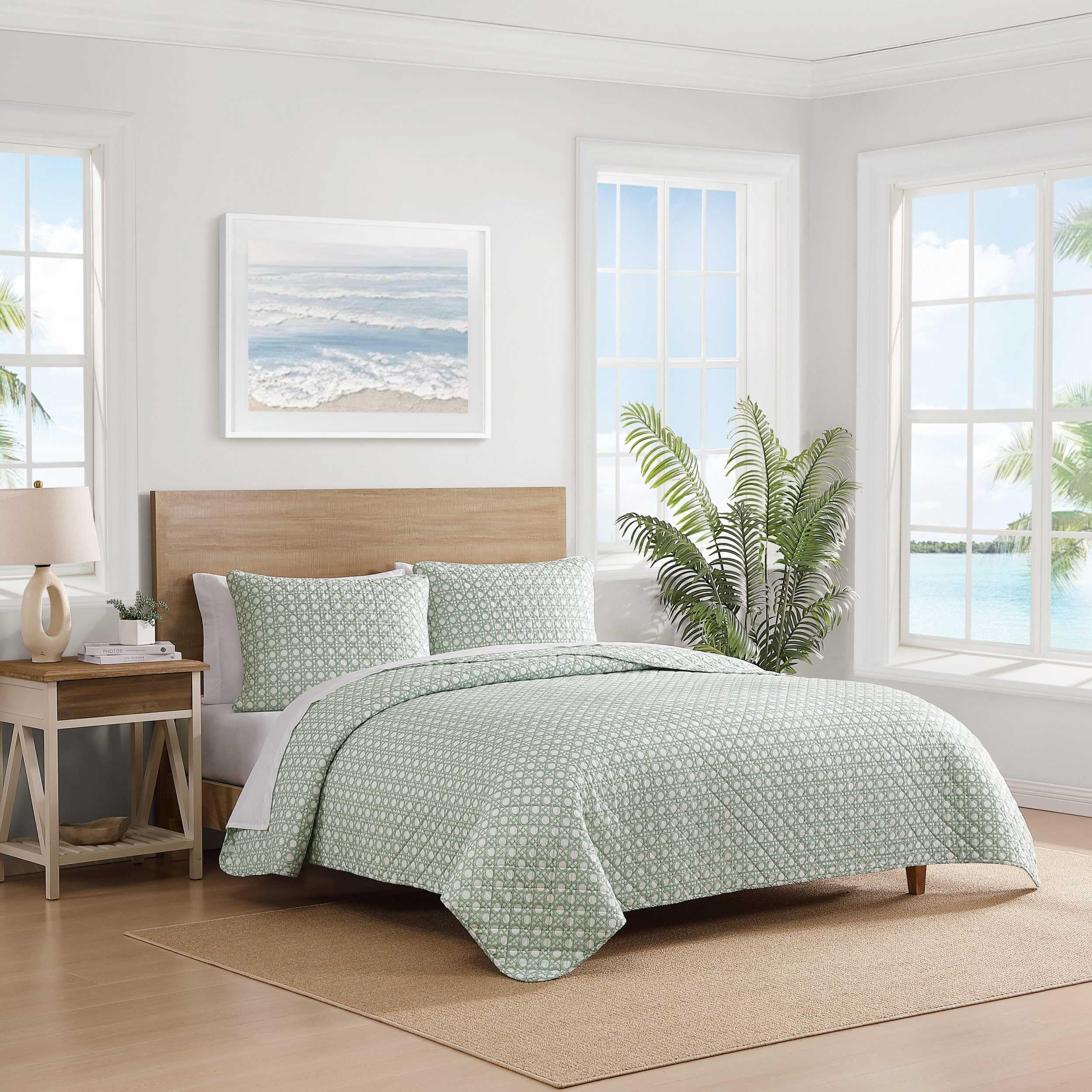 Tommy Bahama - King Quilt Set, Luxurious Bedding with Matching Shams, Coastal Inspired Room Essentials (Bahama Diamond Isle Green, King)