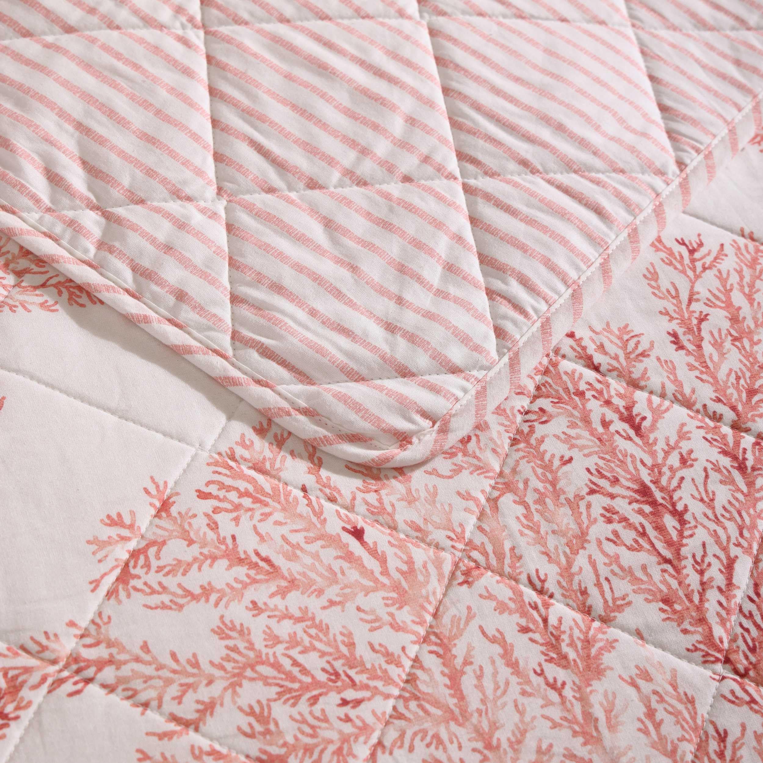Tommy Bahama - Twin Quilt Set, Reversible Cotton Bedding with Matching Sham, Coral Reef Inspired Bedding Set (Coral Garden, Twin)