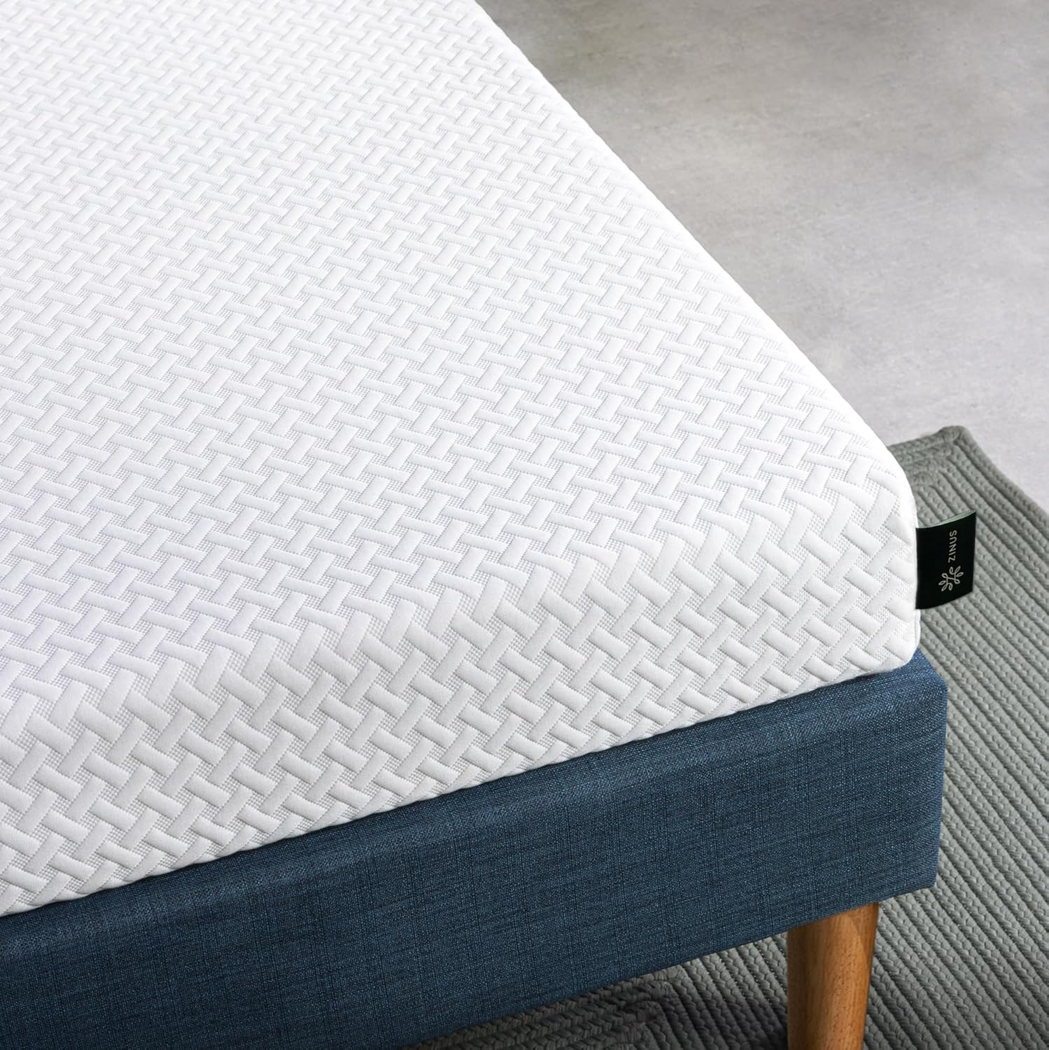 ZINUS 6 Inch Twin Memory Foam Mattress - Cooling Essential Design, Fiberglass Free, Medium Feel