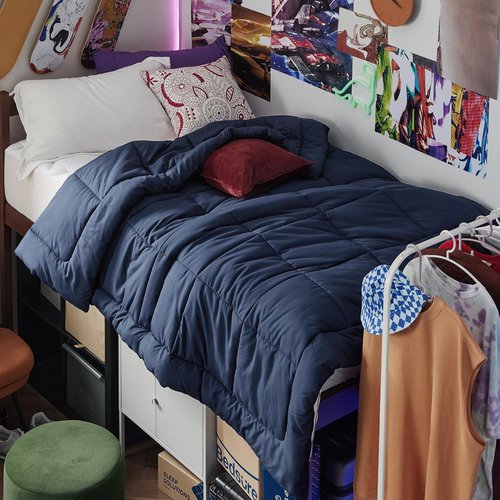 Bedsure Comforter Duvet Insert - All-Season Quilted Twin Size Bedding | GentleSoft Down Alternative, Navy Blue 88 x 68 Inches