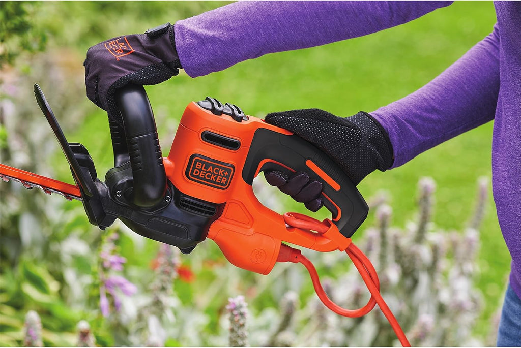 BLACK+DECKER 22" Electric Hedge Trimmer - Lightweight 4.0 Amp Dual Action Shrub Cutter | Full Wraparound Handle