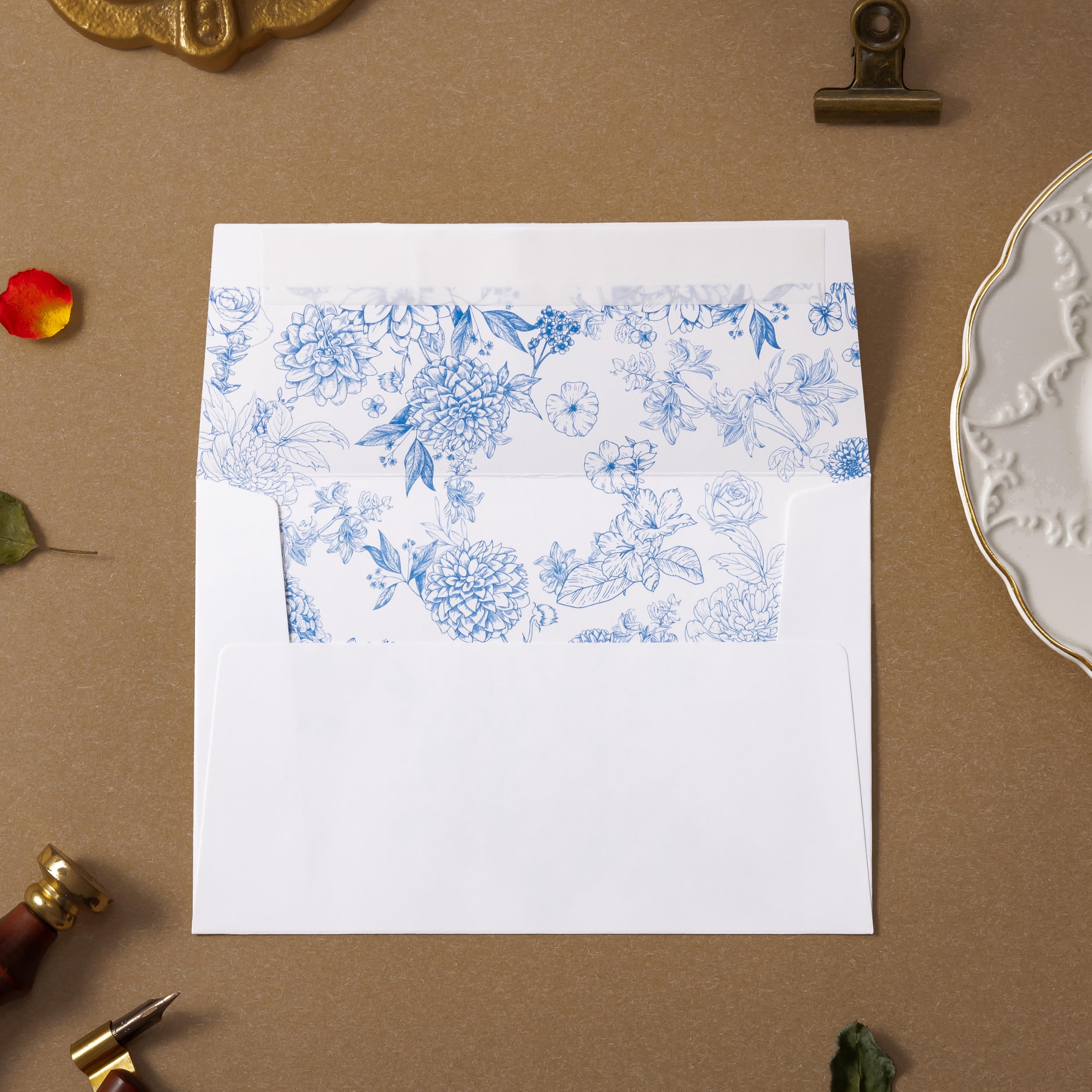 Crisky 50 Pack Blue Floral Blank Note Cards with Envelopes & Stickers, Gold Foil Bridal Shower Thank You Cards Greeting Bulk for Birthday, Baby Shower, Wedding, Graduation
