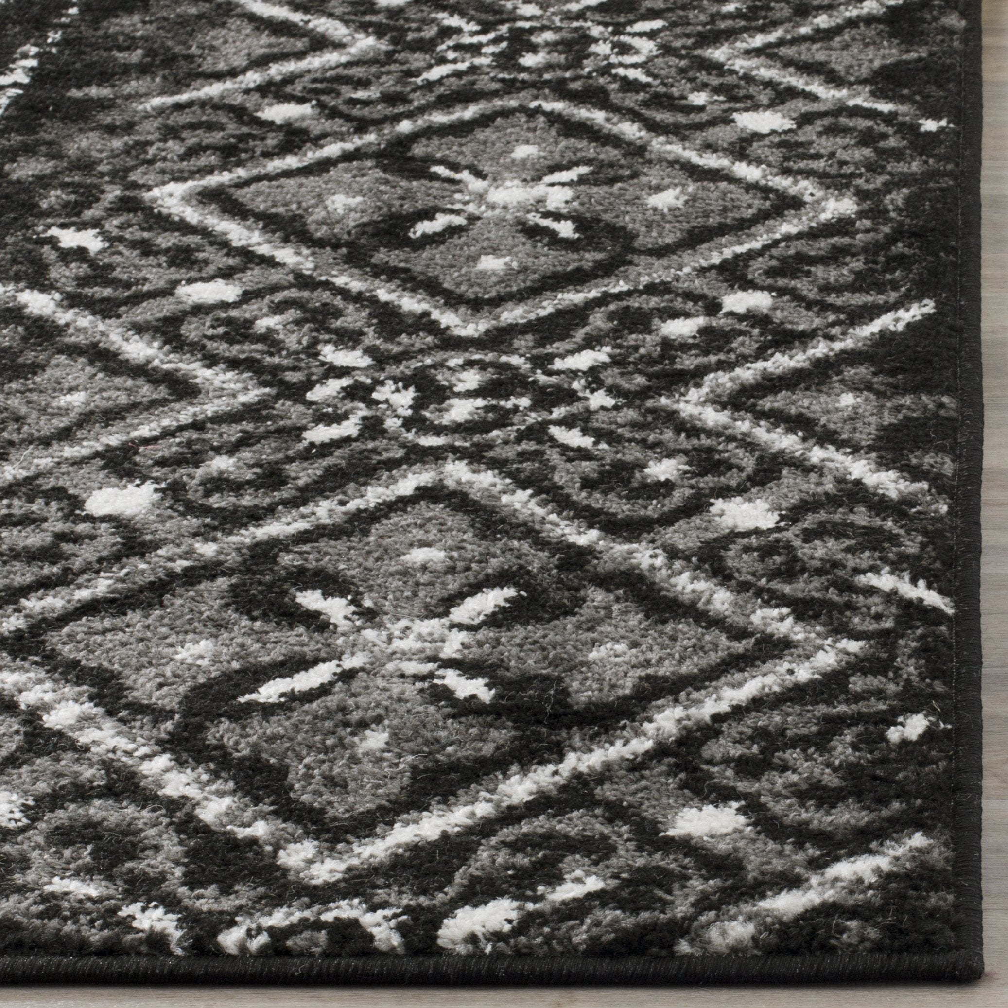 SAFAVIEH Adirondack Collection Area Rug - 4' Square, Black & Silver, Moroccan Boho Distressed Design, Non-Shedding & Easy Care, Ideal for High Traffic Areas in Living Room, Bedroom (ADR111C)