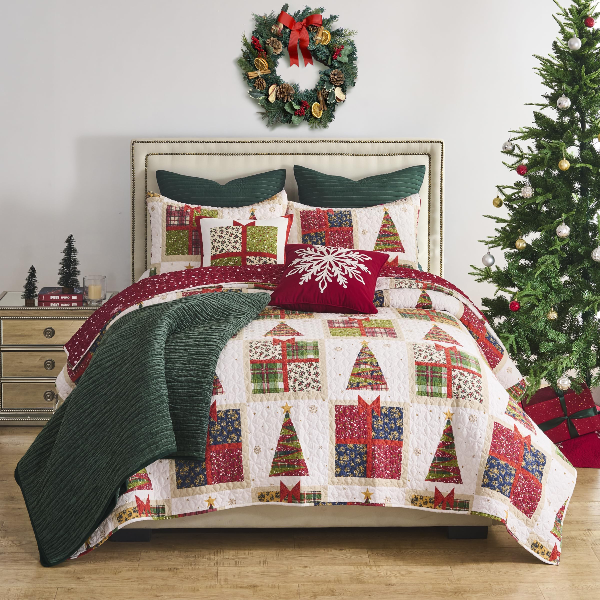 Greenland Home Fashions Deck The Halls Novelty Holiday Quilt Set, 2-Piece Twin/XL