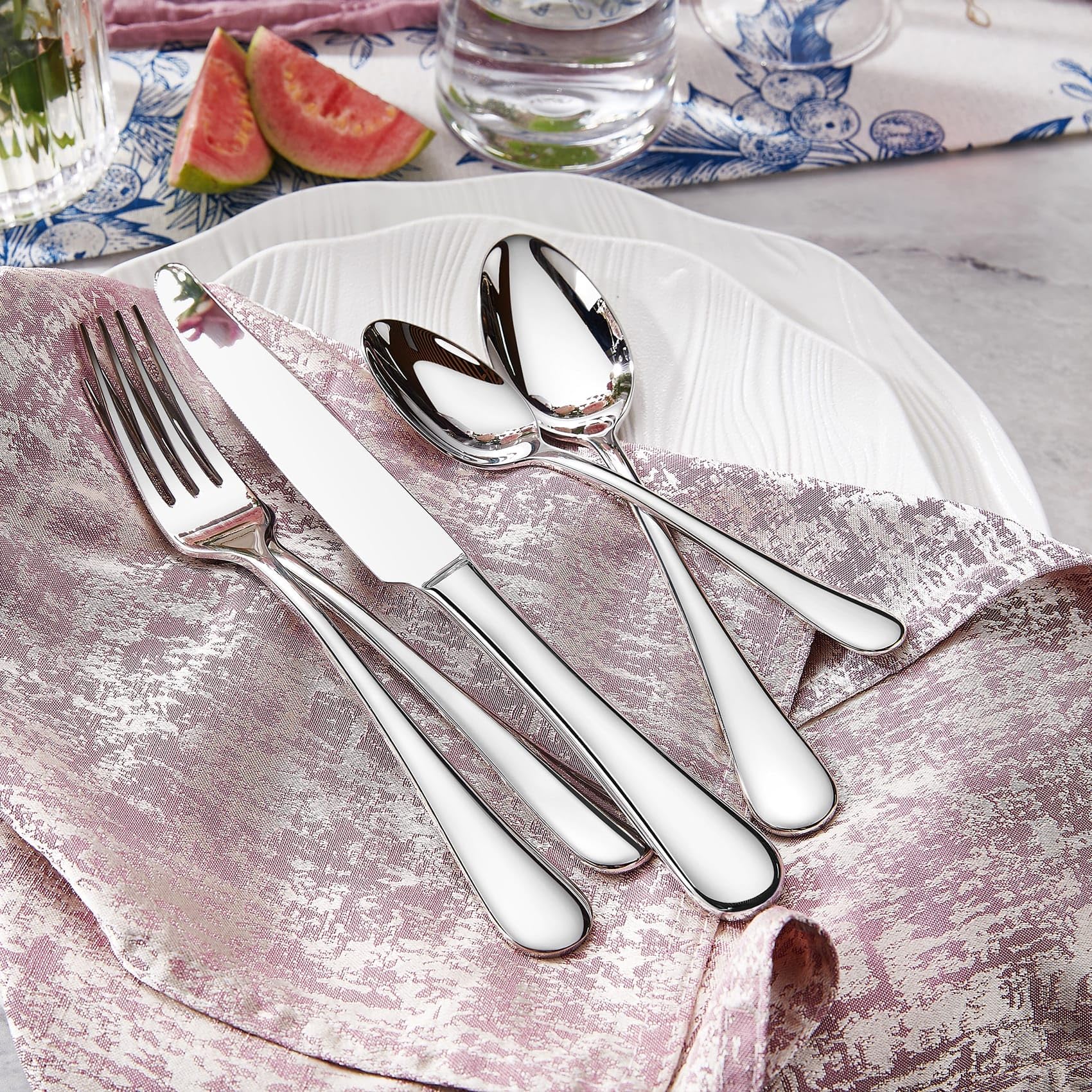 KEAWELL Premium Verona 4-Piece 6.5 inch Spoon Set – 18/10 Stainless Steel, Heavy-Duty Mirror-Finished Silverware for Daily Meals, Hosting and Special Occasions (4, Teaspoons)