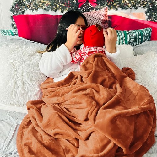 Bedsure GentleSoft Fleece Throw Blanket - 300GSM Plush Burnt Orange Cozy Blanket for Bed, Sofa, Travel