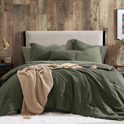 Geniospin California King Comforter Set - 7 Pieces Comforter King Size, Soft Solid Bedding Set for All Season, Textured Bed in a Bag with Sheets, Pillowcases & Shams (Dark Green,104''x96'')