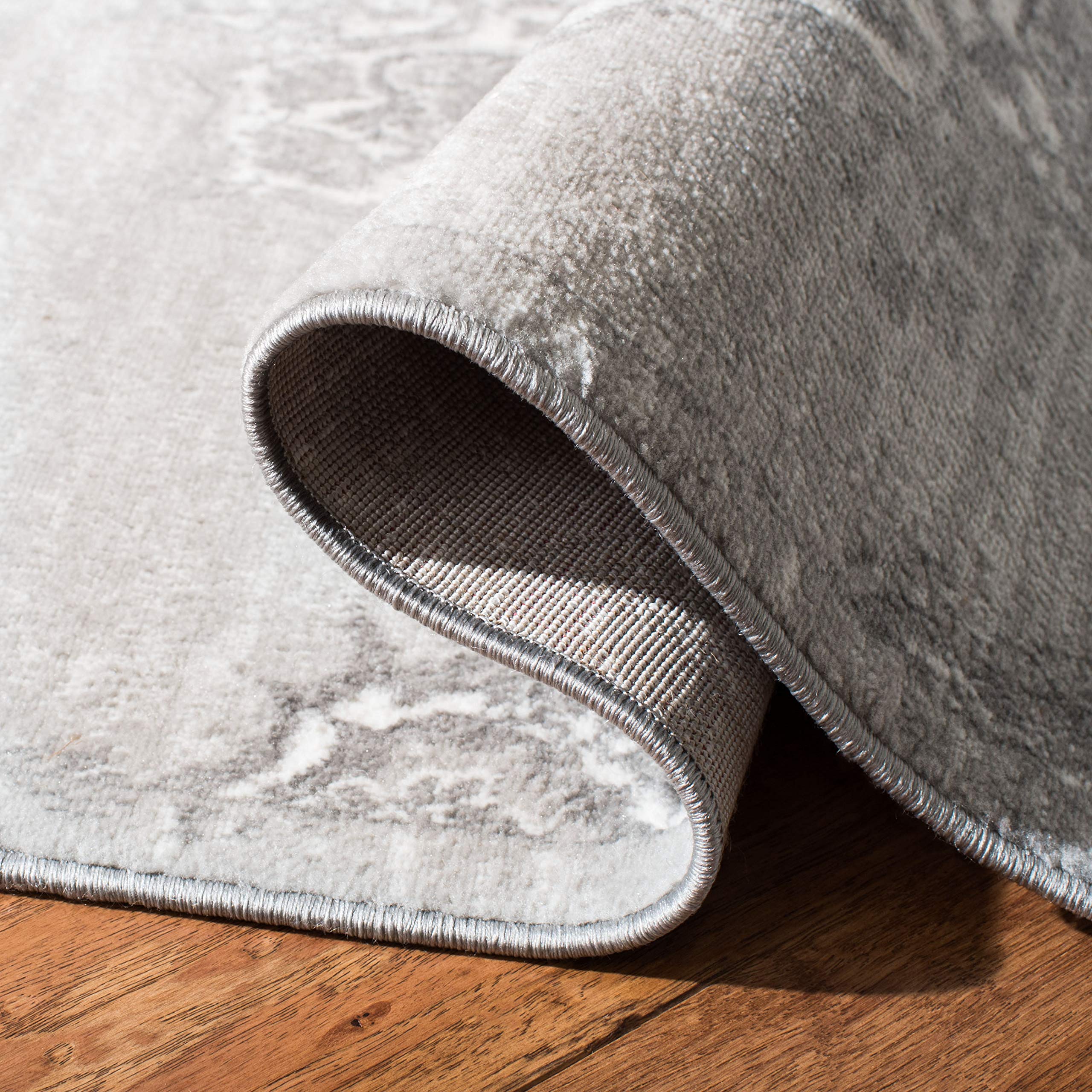 SAFAVIEH Brentwood Collection 2' x 4' Grey/Ivory BNT802F Medallion Distressed Non-Shedding Living Room Bedroom Accent Rug