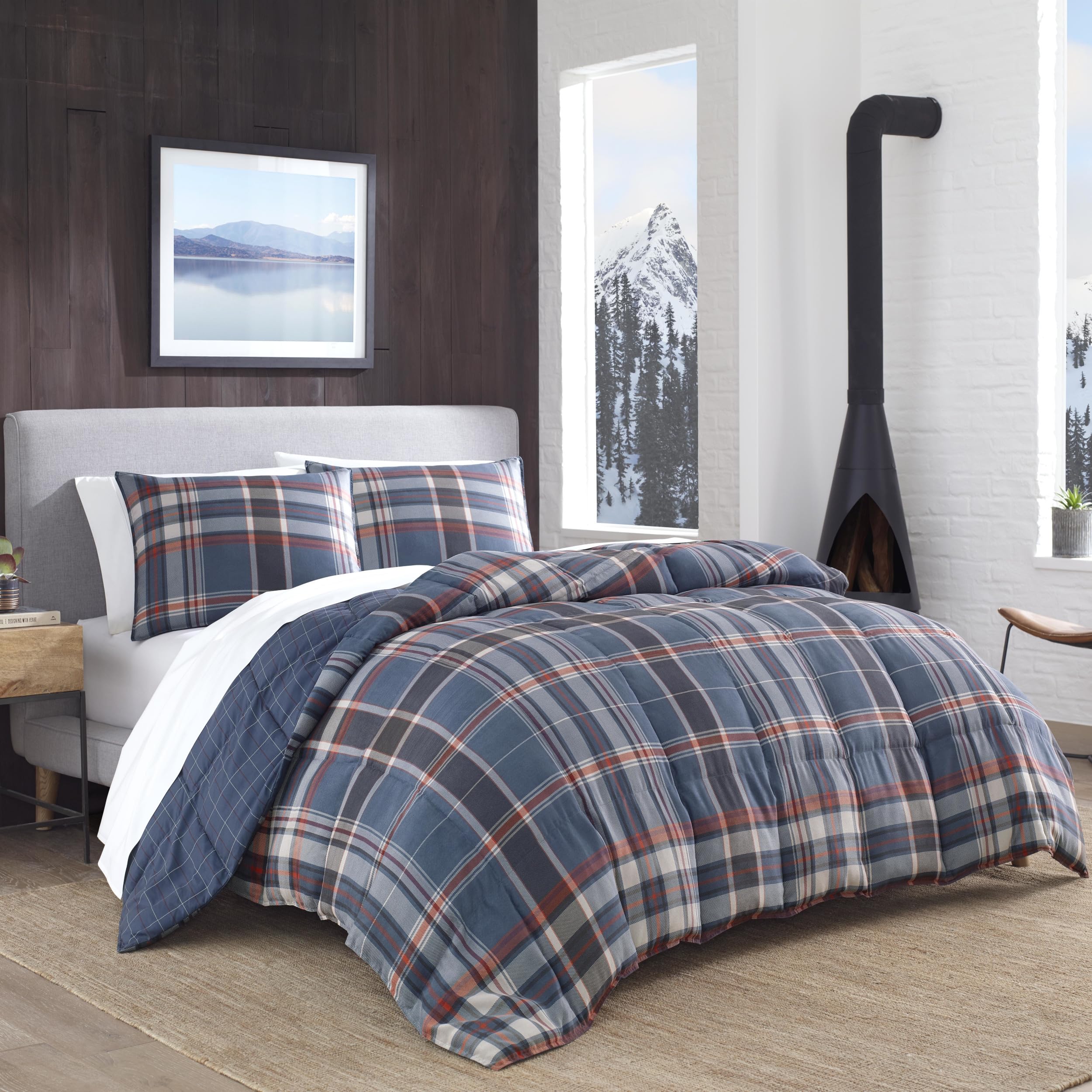 Eddie Bauer - King Comforter Set, Reversible Down Alt Bedding with Matching Shams, Home Decor for Colder Months (Shasta Lake Navy, King)