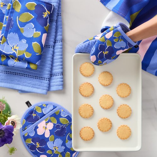 Kate Spade New York Painterly Bouquet Mini Oven Mitt 2-Pack Set, Heat Resistant, 100% Cotton with Printed Non-Slip Silicone Grip, Blue/Green/Rose, 5.5"X8"