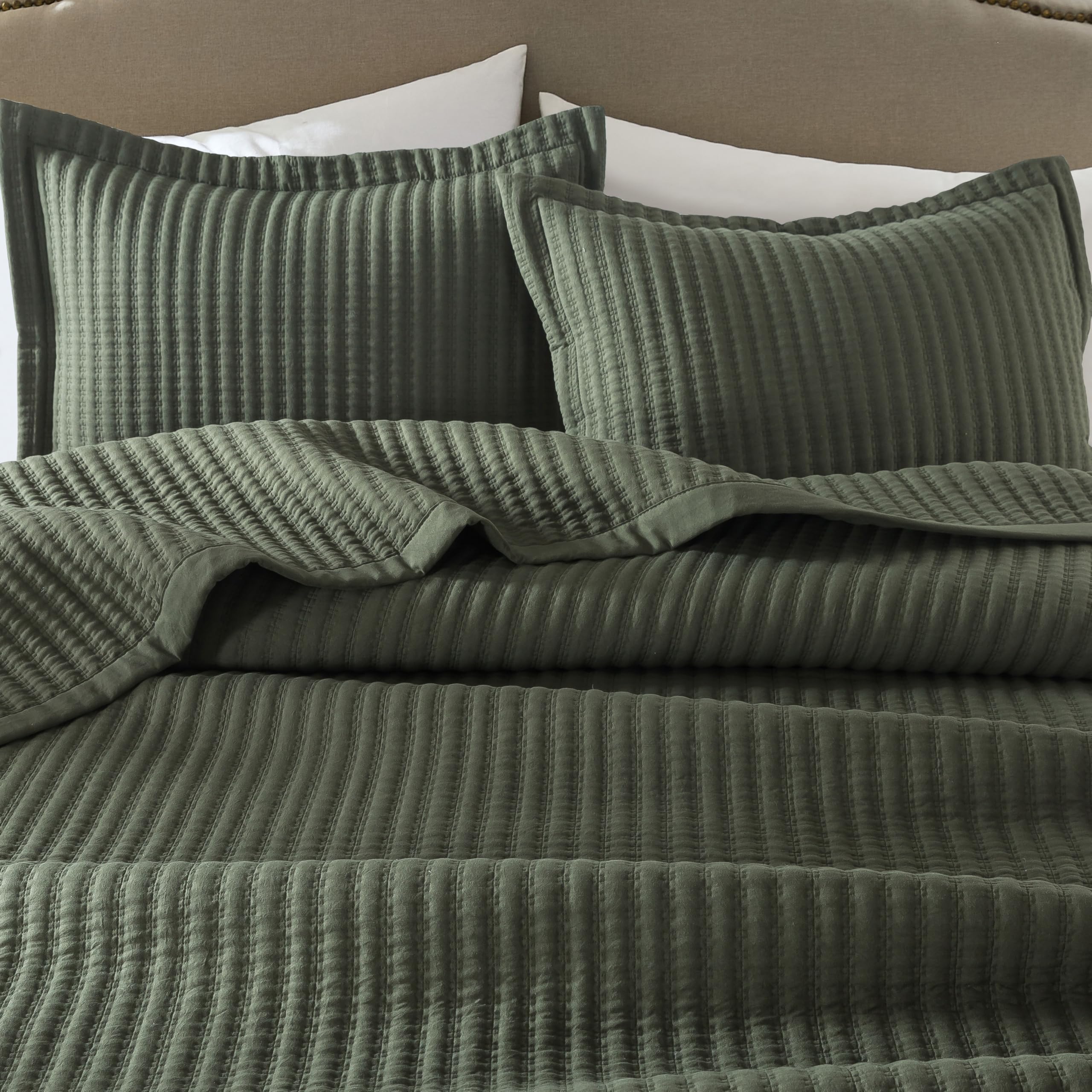 WDCOZY Olive Green Queen Size Quilt Set, Striped Pick Stitch Lightweight Bedspread, Soft Channel Farmhouse Rustic Coverlet, Spring Summer Thin Comforter, Country Bedding, 90x90 inches