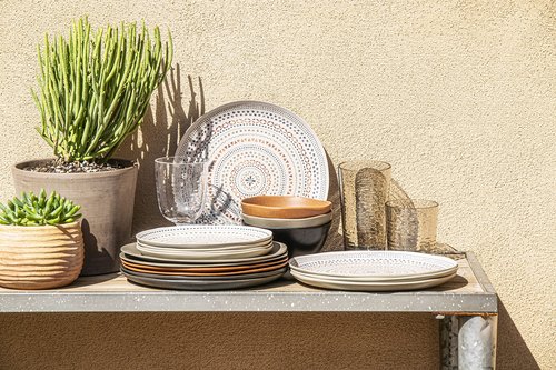 Abode Homewares Planta 10.5'' Dinner Plate Durable Planta Indoor/Outdoor, Shatter-Resistant, and Dishwasher Safe Dinnerware for Camping and Outdoor Dining - Matte Terracotta - Set of 6