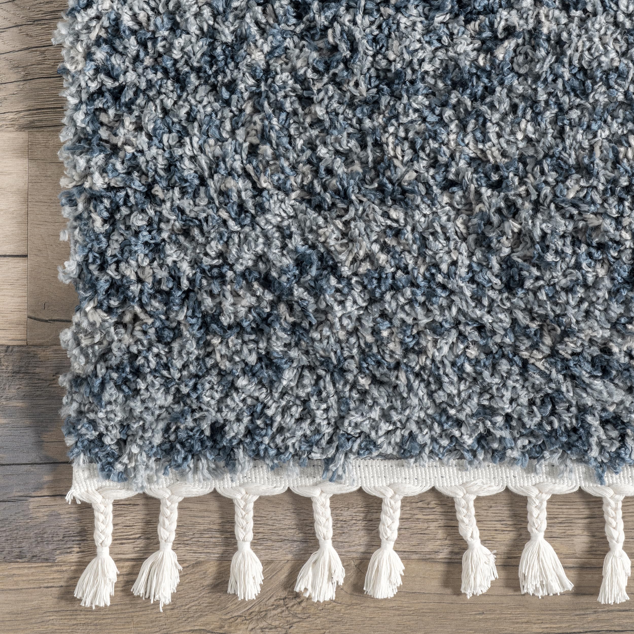 nuLOOM Brooke Shag Tasseled Area Rug - 2x8 Runner Shag Rug Casual Blue/Ivory Rugs for Living Room Bedroom Dining Room Nursery Entryway Hallway