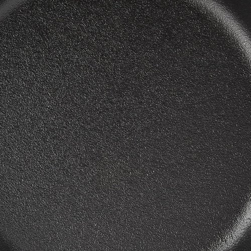 Lodge Wildlife Series - 6.5" Cast Iron Skillet Featuring Stunning Wolf Design