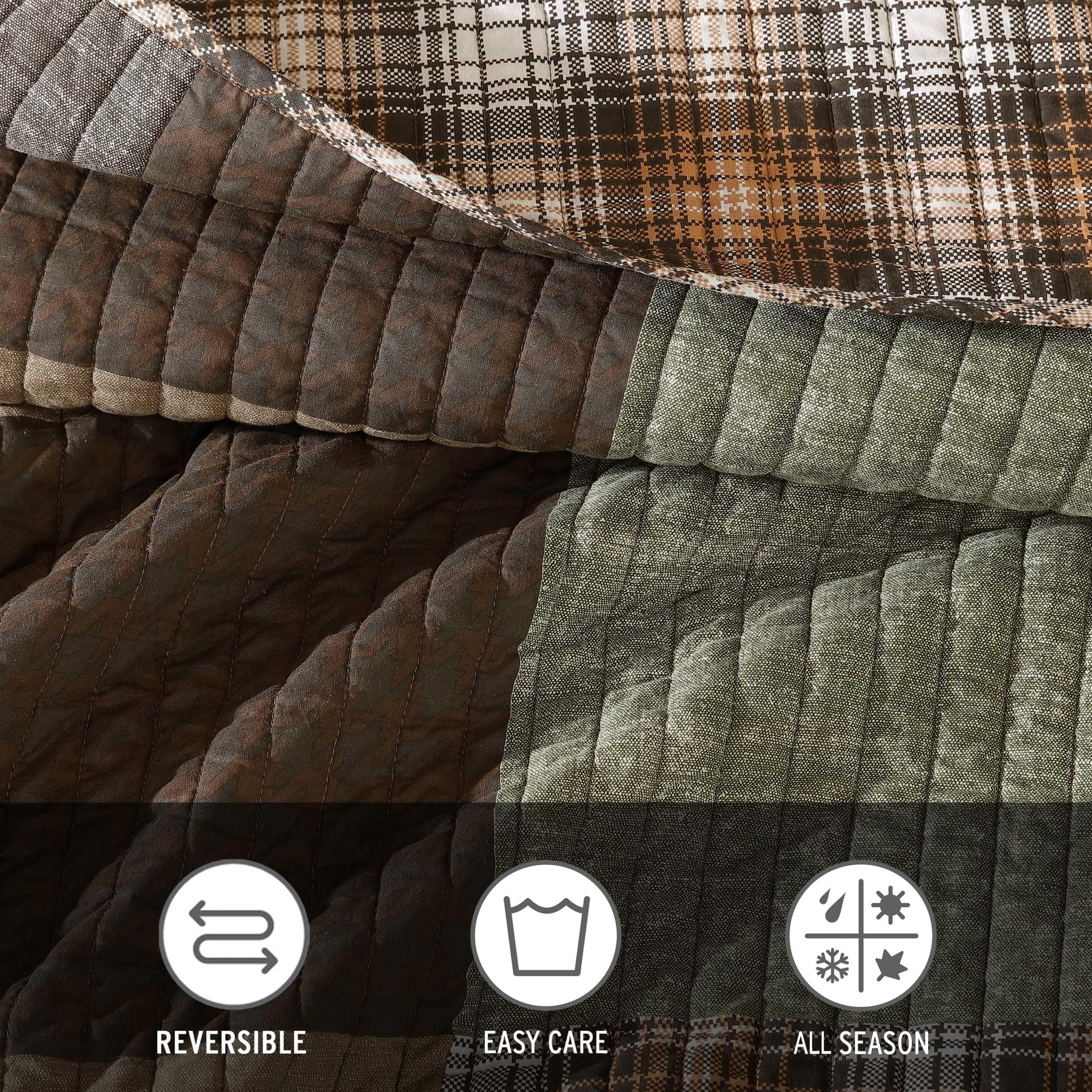 Eddie Bauer - Full/Queen Quilt Set, Premium Cotton Reversible Bedding with Matching Shams, Patchwork Luxurious Bedding Set (Classic Patchwork Green, Full/Queen)