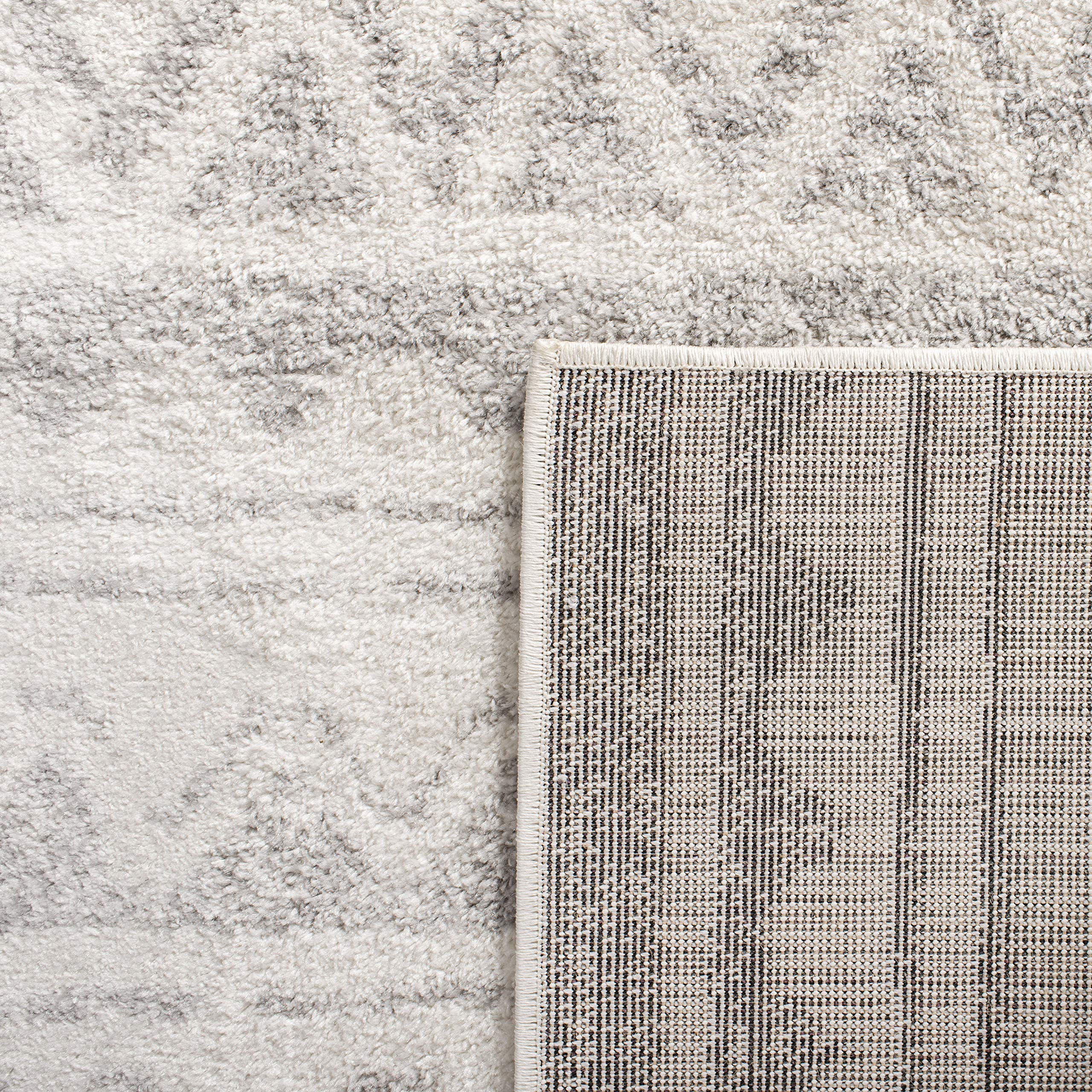 SAFAVIEH Adirondack Collection Area Rug - 5'1" x 7'6", Ivory & Grey, Moroccan Boho Distressed Design, Non-Shedding & Easy Care, Ideal for High Traffic Areas in Living Room, Bedroom (ADR119B)