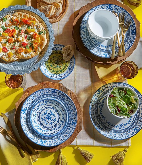 Corelle Vitrelle 6-Piece Appetizer Plates Set Triple Layer Glass and Chip Resistant, 6-3/4-Inch Lightweight Round Plates, Portofino