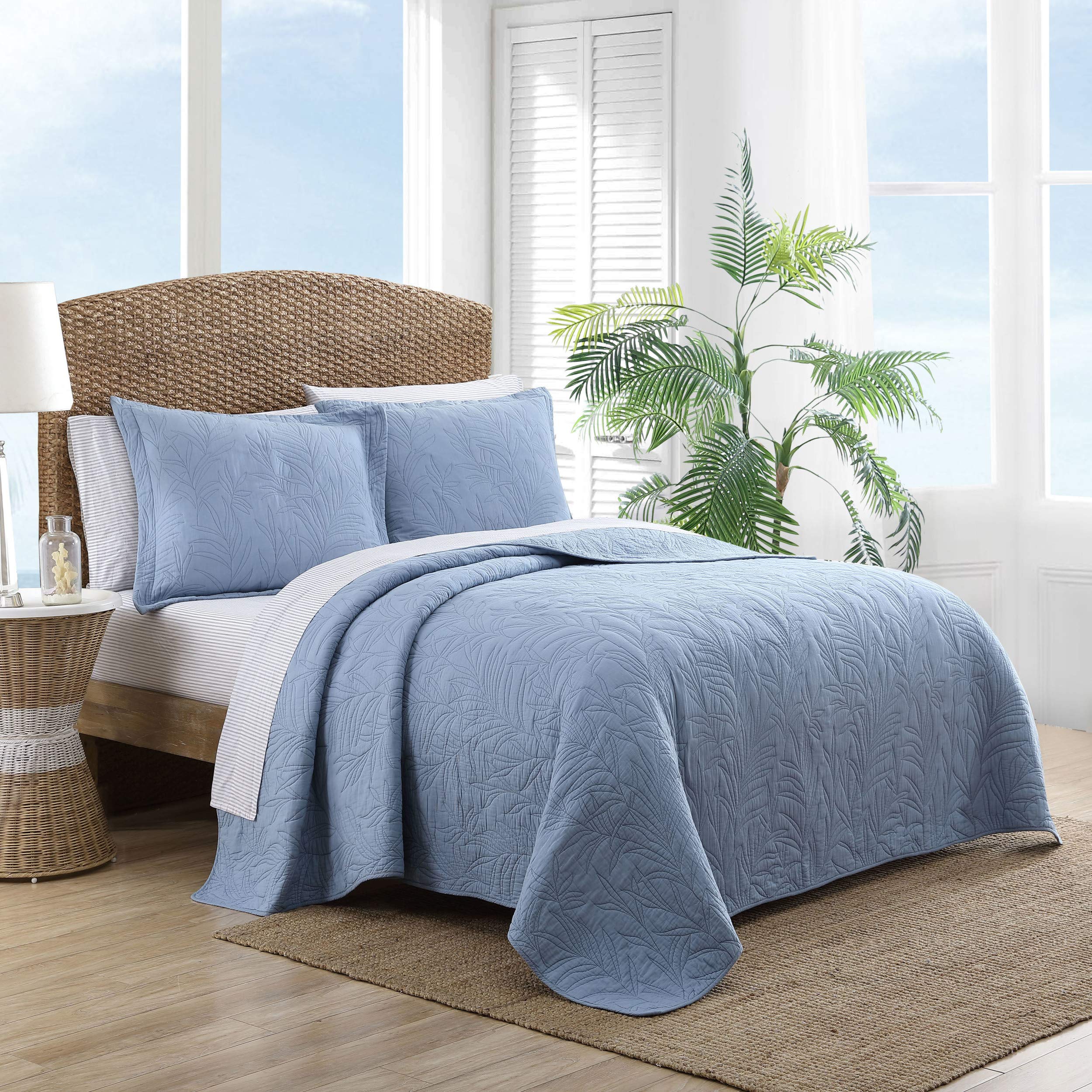 Tommy Bahama - 2 Piece Standard Sham Set, Cotton Bedding with Envelope Closure, Pre-Washed for Added Softness (Costa Sera Blue, 21x27)