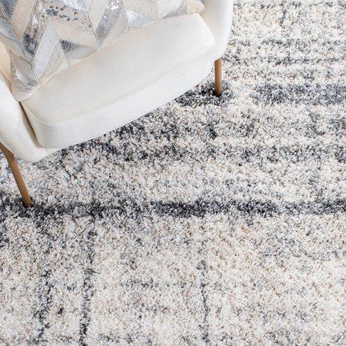 SAFAVIEH Fontana Shag Collection Runner Rug - 2'3" x 8', Ivory & Grey, Modern Design, Non-Shedding & Easy Care, 2-inch Thick Ideal for High Traffic Areas in Living Room, Bedroom (FNT855A)