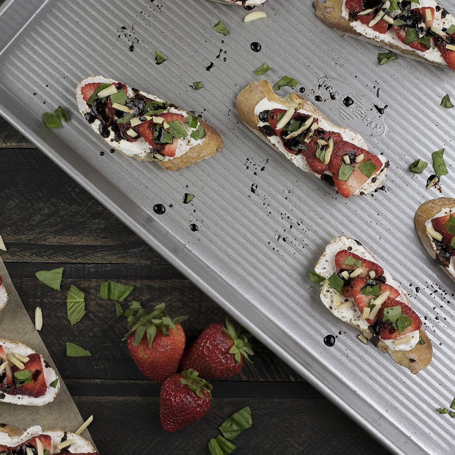 USA Pan Bakeware Half Sheet Pan Set - Durable Aluminized Steel Baking Sheets (Set of 2)