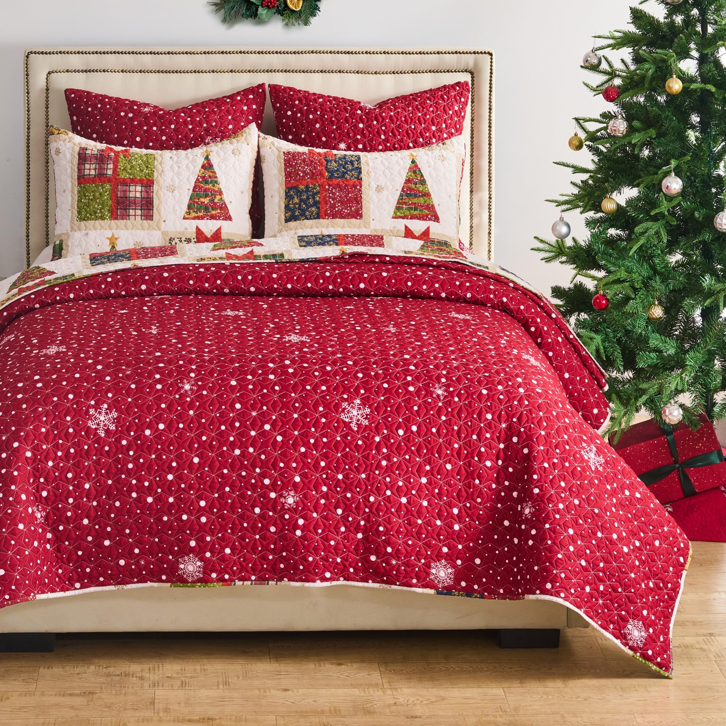 Greenland Home Fashions Deck The Halls Novelty Holiday Quilt Set, 2-Piece Twin/XL